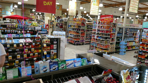 Supermarket «Save Mart Supermarkets», reviews and photos, 1449 E F St, Oakdale, CA 95361, USA