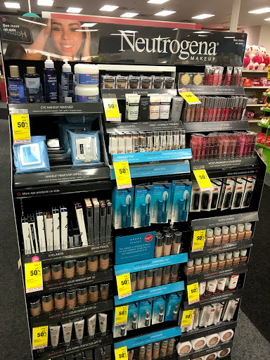 Drug Store «CVS», reviews and photos, 11918 Airport Rd, Everett, WA 98204, USA