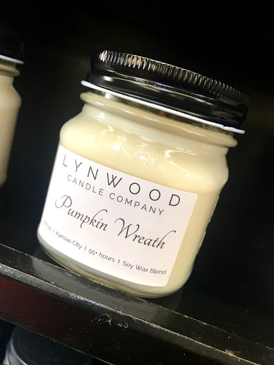 Florist «Bates Flowers by DZyne», reviews and photos, 813 4th Ave, Grinnell, IA 50112, USA