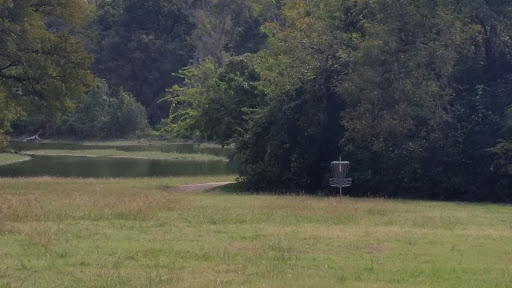 Disc Golf Course «Lester Lorch Park - Beaver Disc Golf Course», reviews and photos, 1823 Texas Plume Rd, Cedar Hill, TX 75104, USA
