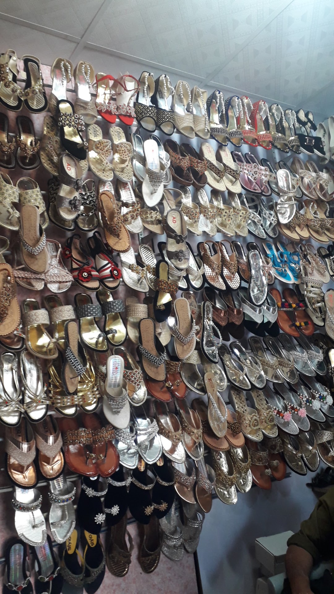 Unique Shoes Sadar Bazar Haripur