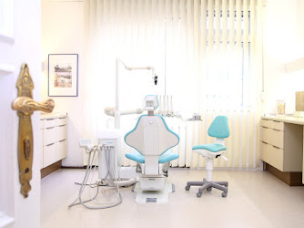 Zahnarztpraxis Di Girolamo für Berlin -