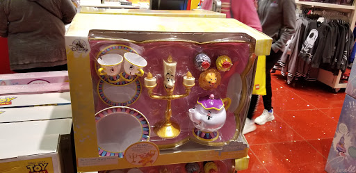 Toy Store «Disney Store», reviews and photos, 6020 E 82nd St, Indianapolis, IN 46250, USA