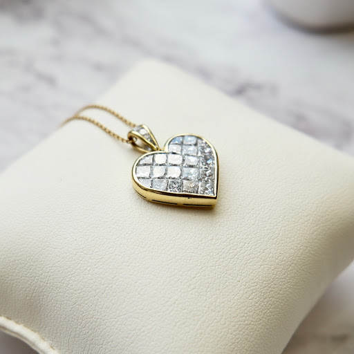 Jewelry Store «PERSONA JEWELRY», reviews and photos, 62 Charles St, Boston, MA 02114, USA