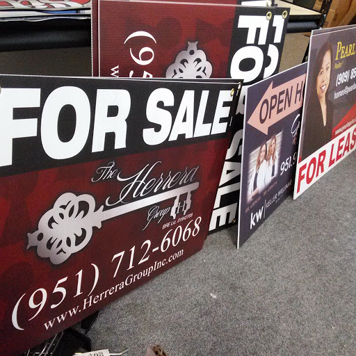 Print Shop «951 Designs Screen Printing and signs», reviews and photos, 3950 Pierce St, Riverside, CA 92505, USA