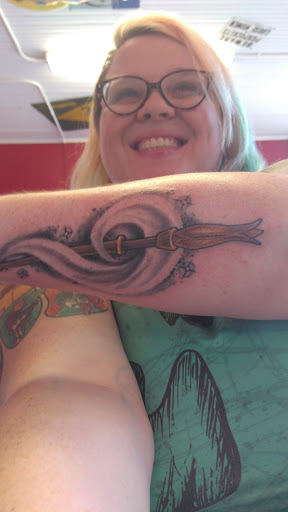 Tattoo Shop «camel city tattoo shoppe», reviews and photos, 308 Patterson Ave, Winston-Salem, NC 27101, USA