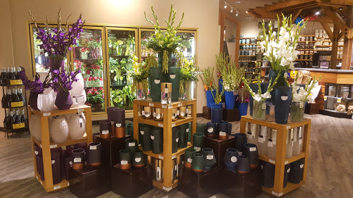 Grocery Store «Safeway», reviews and photos, 2090 Harbison Dr, Vacaville, CA 95687, USA