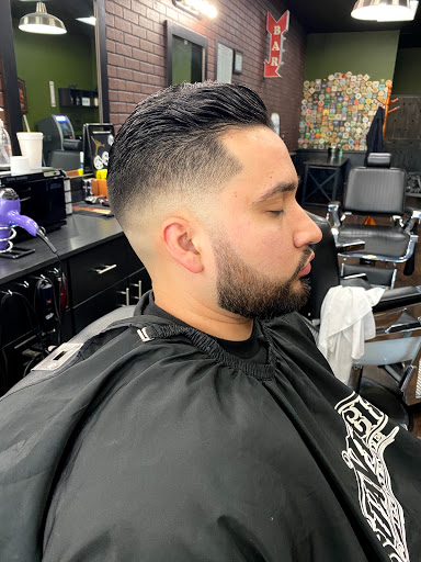 Barber Shop «Proper Gents Barber Shop», reviews and photos, 524 W Lambert Rd, La Habra, CA 90631, USA