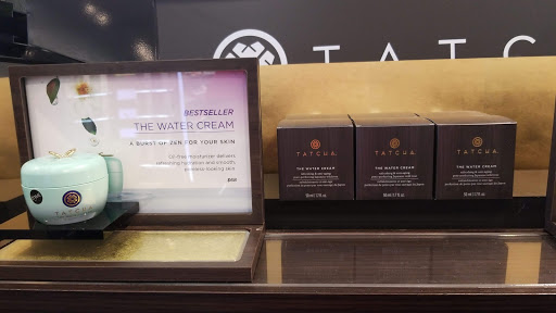 Cosmetics Store «SEPHORA», reviews and photos, 721 Collins Ave, Miami Beach, FL 33139, USA