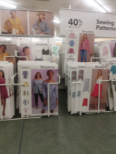 Fabric Store «Jo-Ann Fabrics and Crafts», reviews and photos, 6200 Greenbelt Rd, Greenbelt, MD 20770, USA