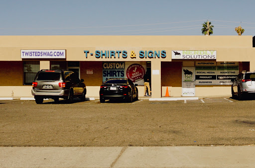 Print Shop «Twisted Image Phoenix Custom T-Shirts», reviews and photos, 15203 N Cave Creek Rd, Phoenix, AZ 85032, USA