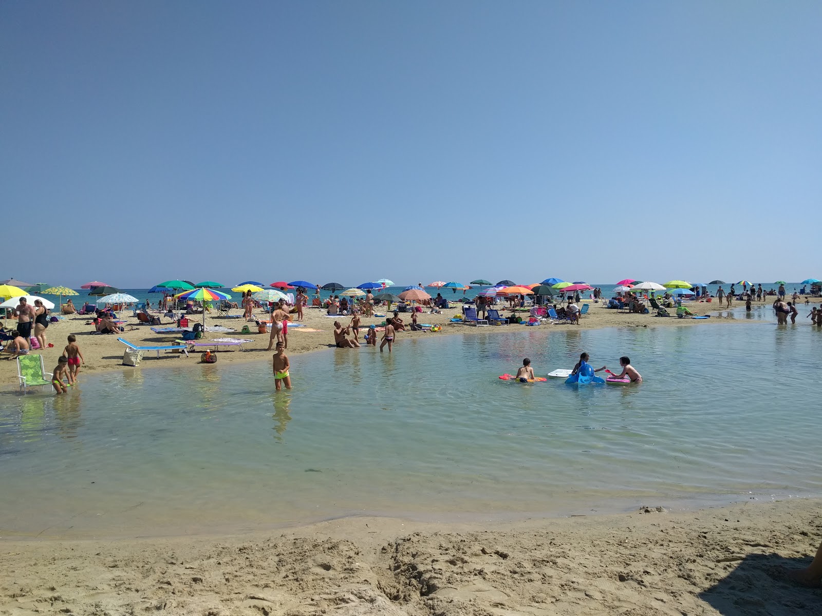 Foto de Torre Chianca beach área de complejo turístico de playa