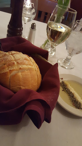 Wine Bar «Daly Creek Winery & Bistro», reviews and photos, 106 N Fort Ave, Anamosa, IA 52205, USA