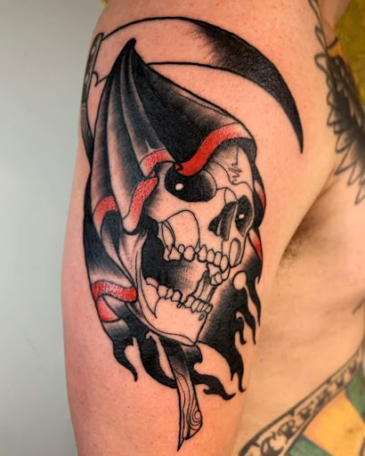 Explore tattoo of lips ideas, creative tattoo ideas in Kansas City, available at Steel Panther Tattoo