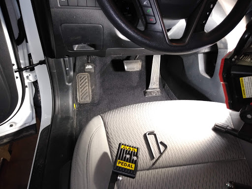 Handicapped Transportation Service «AMS Auto», reviews and photos, 1340 Cobblestone Way, Woodstock, IL 60098, USA