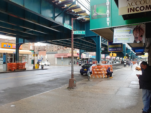 Supermarket «Mi Tierra Supermarket», reviews and photos, 8515 Roosevelt Ave, Jackson Heights, NY 11372, USA