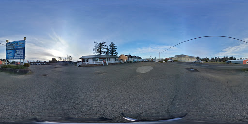 Roofing Contractor «Dr Roof Inc», reviews and photos, 1819 Pacific Ave, Long Beach, WA 98631, USA