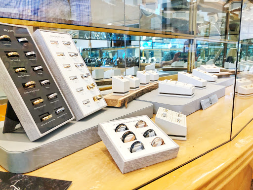 Jewelry Store «Englewood Jewelry & Watch», reviews and photos, 4455 S Broadway #2, Englewood, CO 80113, USA