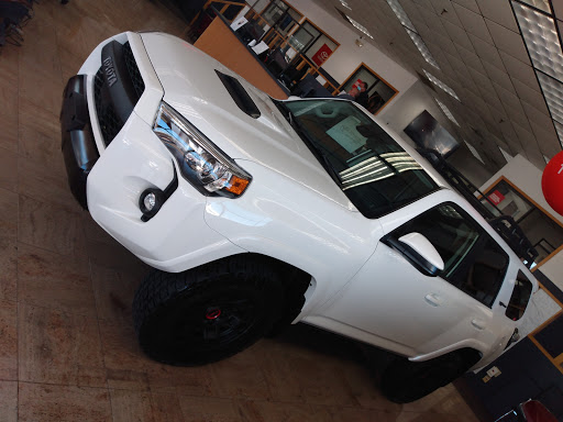 Toyota Dealer «Stephen Toyota», reviews and photos, 1069 Farmington Ave, Bristol, CT 06010, USA