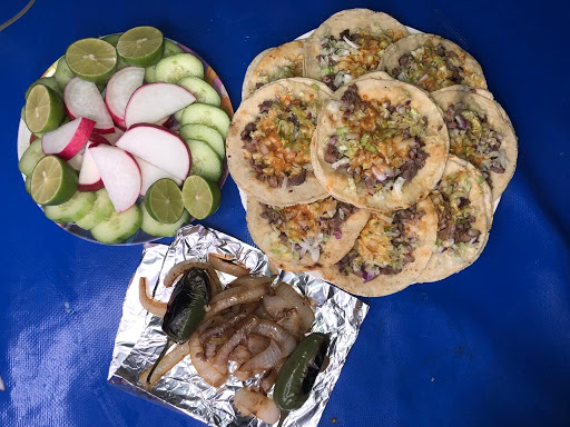 Tacos el güero giovanni de la felipe angeles Culiacán ,servicio a domicilio