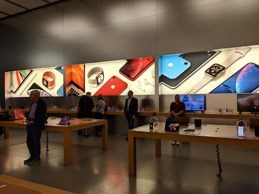 Computer Store «Apple Scottsdale Quarter», reviews and photos, 15169 N Scottsdale Rd, Scottsdale, AZ 85254, USA