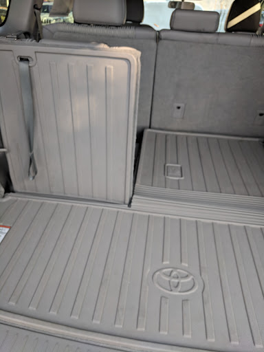 Used Car Dealer «CarMax», reviews and photos, 1448 Richmond Rd, Charlottesville, VA 22911, USA