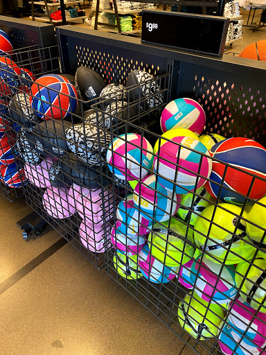 Sporting Goods Store «Nike Factory Store», reviews and photos, 5050 Factory Shops Blvd #905, Castle Rock, CO 80108, USA