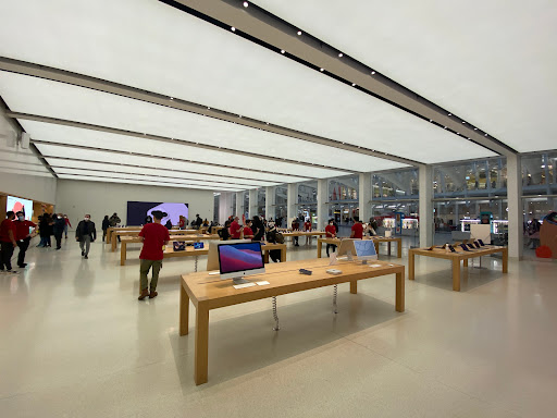 Computer Store «Apple World Trade Center», reviews and photos, 185 Greenwich St, New York, NY 10007, USA