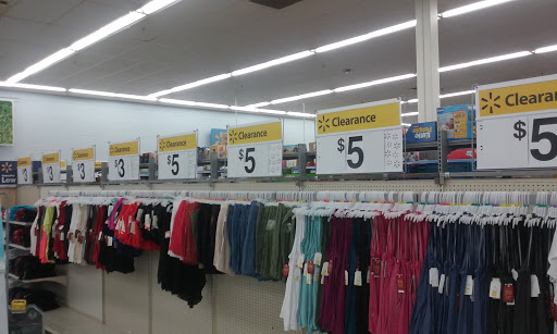 Department Store «Walmart Supercenter», reviews and photos, 233 Shoemaker Rd, Pottstown, PA 19464, USA