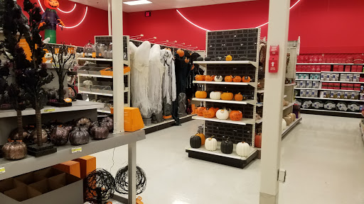 Department Store «Target», reviews and photos, 5901 Douglas Ave, Des Moines, IA 50322, USA