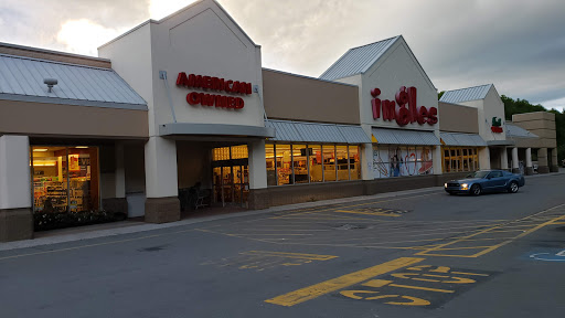 Grocery Store «Ingles Markets», reviews and photos, 194 at Vale Rd, Newland, NC 28657, USA