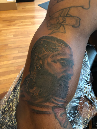 Tattoo Shop «Studio Seven Design LLC», reviews and photos, 1324A Main St, Cincinnati, OH 45202, USA