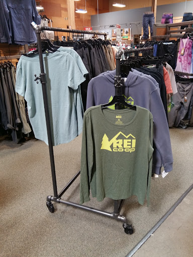 Camping Store «REI», reviews and photos, 240 Andover Park W, Tukwila, WA 98188, USA