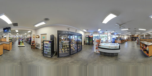 Wine Store «Cellar Door Wine & Spirits», reviews and photos, 1310 N 12th St, Murray, KY 42071, USA