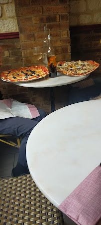 Pizza du Pizzeria Chez Mario à Saint-Germain-en-Laye - n°13