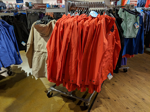 Clothing Store «Columbia Sportswear Outlet Store at Allen Premium Outlets», reviews and photos, 820 Stacy Rd #470, Allen, TX 75013, USA