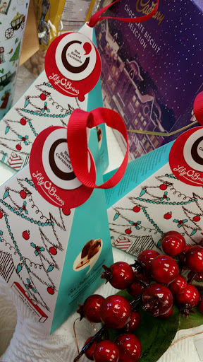 Gift Basket Store «Goldenberry Gifts & Gourmet», reviews and photos, 149 Cherry St, New Canaan, CT 06840, USA