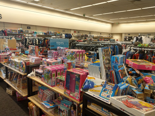 Department Store «Nordstrom Rack Glendale Fashion Center», reviews and photos, 227 N Glendale Ave, Glendale, CA 91206, USA