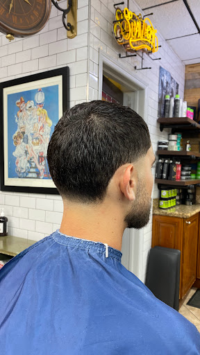 Barber Shop «Classic Barbers Shop», reviews and photos, 6226 S Dixie Hwy, South Miami, FL 33143, USA