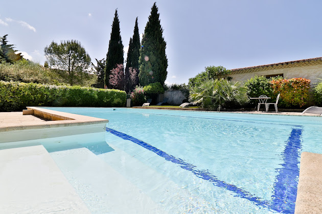 Équipements hôtels Hôtel Restaurant La Bastide Bleue 84110 Seguret