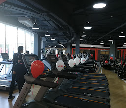 Jetts 24 Hour Fitness - Royal Garden (Pattaya Beach Road) photo