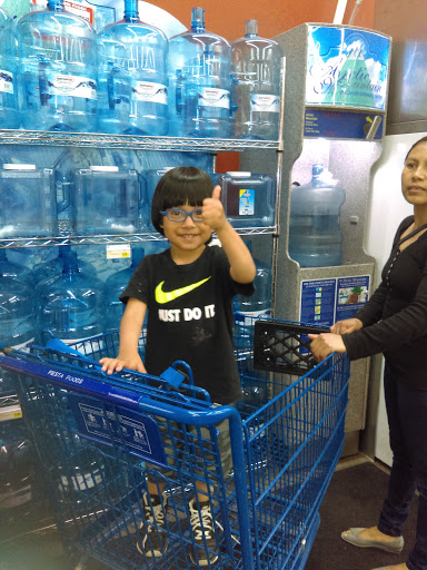 Grocery Store «Fiesta Foods», reviews and photos, 1875 N 1st St, Hermiston, OR 97838, USA