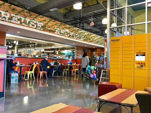 Grocery Store «Whole Foods Market», reviews and photos, 427 Walnut St, Lynnfield, MA 01940, USA