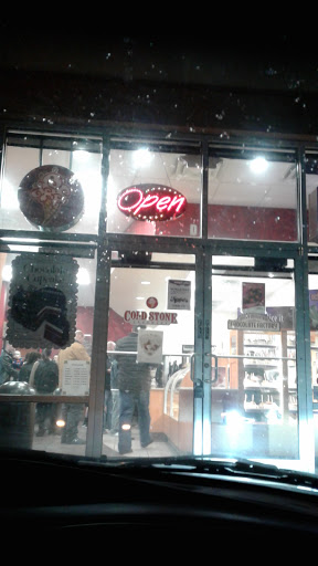 Ice Cream Shop «Cold Stone Creamery & Rocky Mountain Chocolate Factory», reviews and photos, 936 Main St D, Layton, UT 84041, USA
