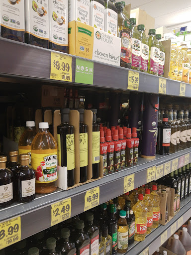 Grocery Store «Grocery Outlet Bargain Market», reviews and photos, 2108 Spring Valley Rd, Lancaster, PA 17601, USA