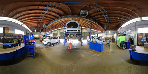 Auto Repair Shop «Deans Auto Repair», reviews and photos, 2242 N 32nd St, Phoenix, AZ 85008, USA