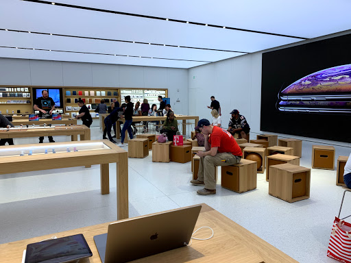Computer Store «Apple Natick Collection», reviews and photos, 1245 Worcester St, Natick, MA 01760, USA