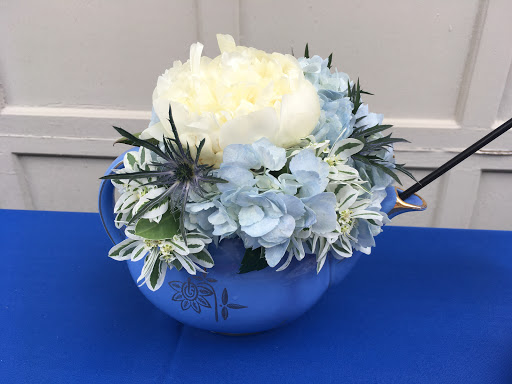 Florist «Moorestown Flower Shoppe», reviews and photos, 66 E Main St, Moorestown, NJ 08057, USA