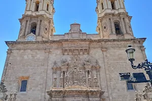 Catedral - Basílica Metropolitana de Nuestra Madre Santísima de la Luz image