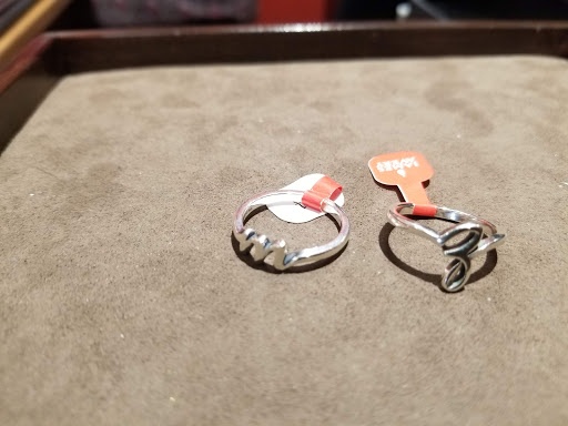 Jewelry Store «James Avery Jewelry», reviews and photos, 7529 N Loop 1604 E #102, Live Oak, TX 78233, USA